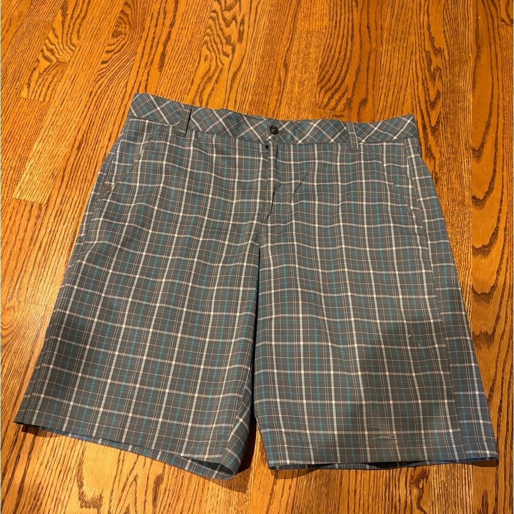 Fila Men’s shorts sz 38